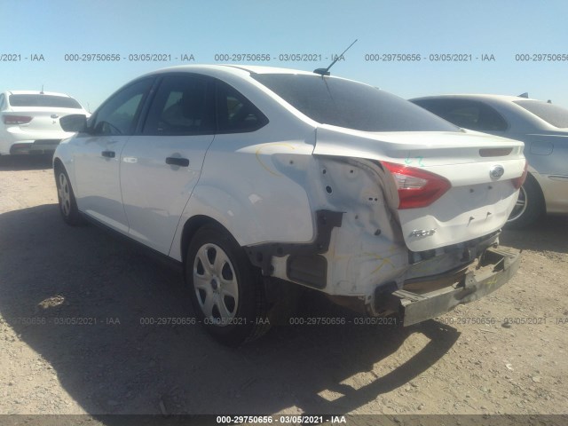 Photo 2 VIN: 1FADP3E26EL210722 - FORD FOCUS 