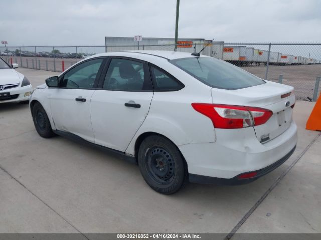 Photo 2 VIN: 1FADP3E26EL390011 - FORD FOCUS 