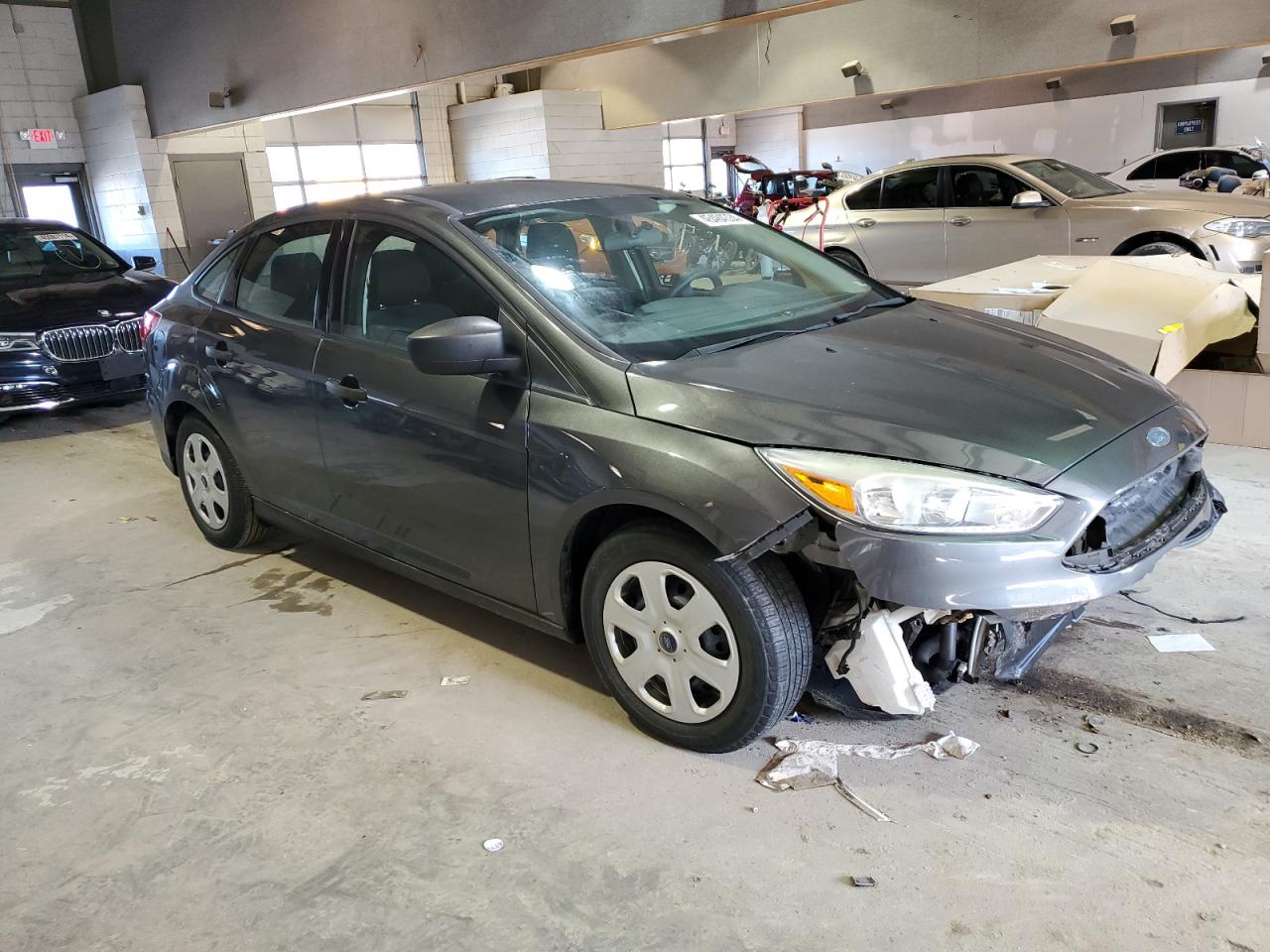 Photo 3 VIN: 1FADP3E26FL259940 - FORD FOCUS 