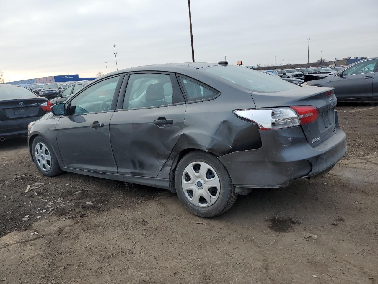 Photo 1 VIN: 1FADP3E26GL227040 - FORD FOCUS 