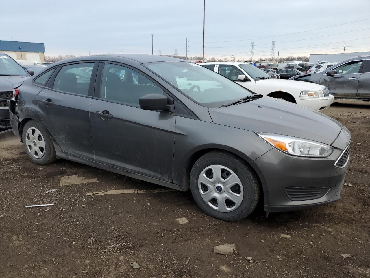 Photo 3 VIN: 1FADP3E26GL227040 - FORD FOCUS 