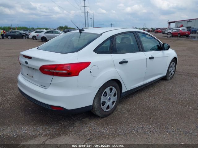 Photo 3 VIN: 1FADP3E26GL245053 - FORD FOCUS 