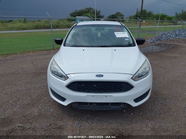 Photo 5 VIN: 1FADP3E26GL245053 - FORD FOCUS 