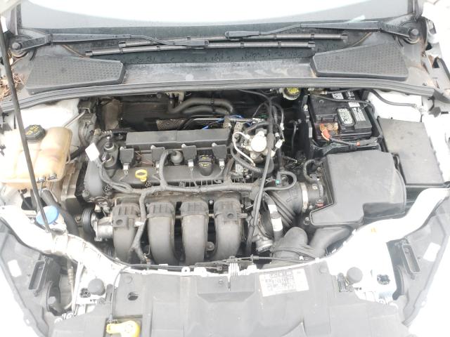 Photo 6 VIN: 1FADP3E26GL265447 - FORD FOCUS S 