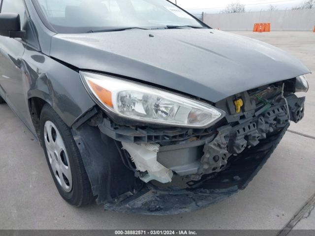 Photo 5 VIN: 1FADP3E26GL281468 - FORD FOCUS 