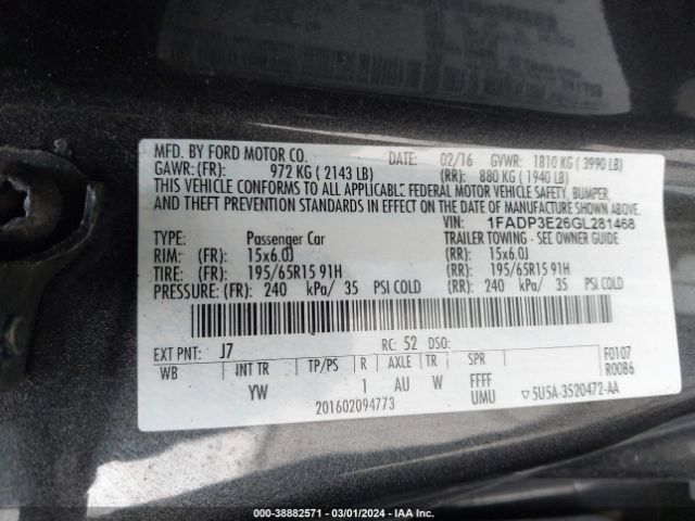 Photo 8 VIN: 1FADP3E26GL281468 - FORD FOCUS 