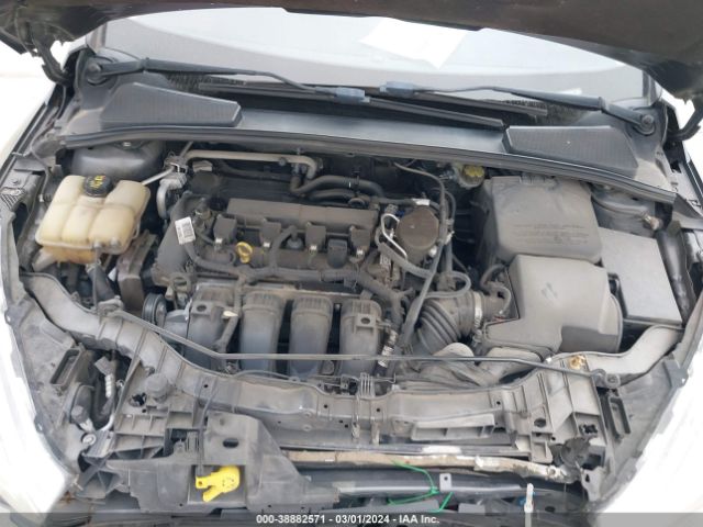 Photo 9 VIN: 1FADP3E26GL281468 - FORD FOCUS 