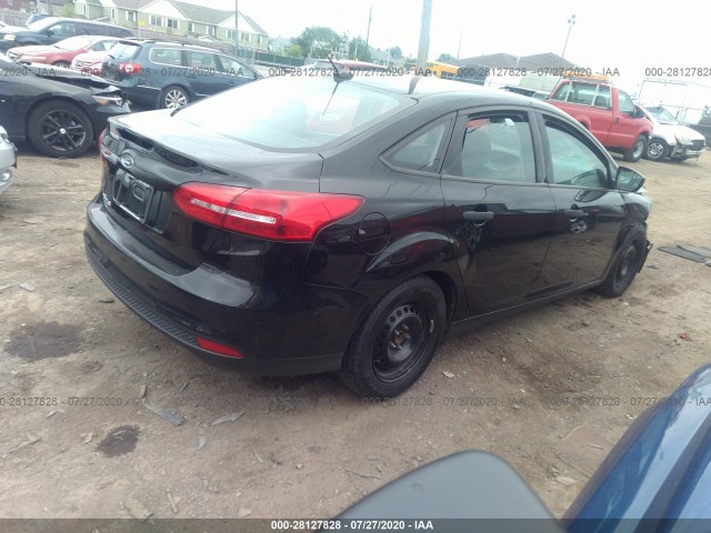 Photo 3 VIN: 1FADP3E26GL315814 - FORD FOCUS 