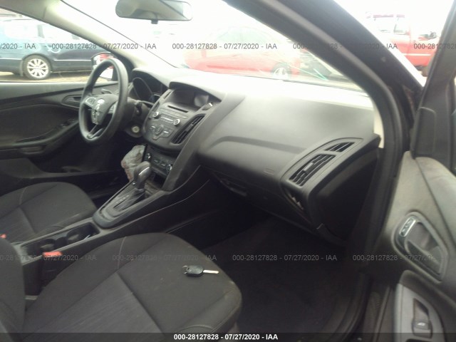 Photo 4 VIN: 1FADP3E26GL315814 - FORD FOCUS 