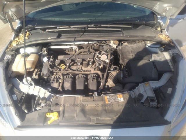 Photo 9 VIN: 1FADP3E26GL361014 - FORD FOCUS 