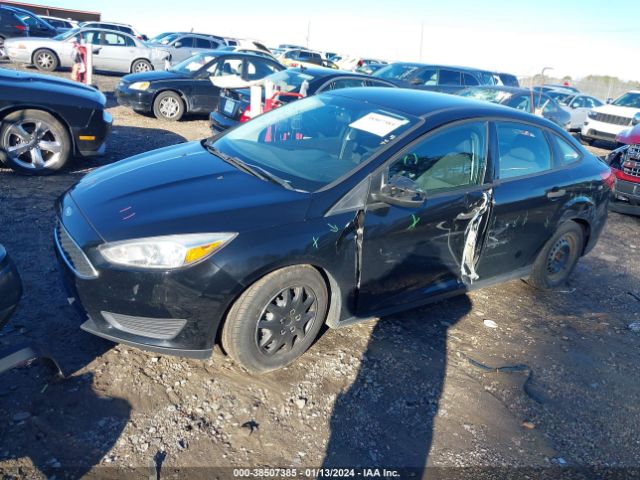 Photo 1 VIN: 1FADP3E26GL371624 - FORD FOCUS 