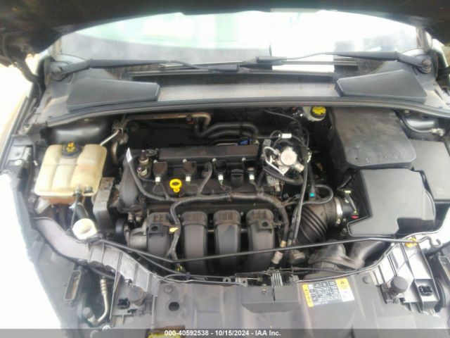 Photo 9 VIN: 1FADP3E26GL393302 - FORD FOCUS 