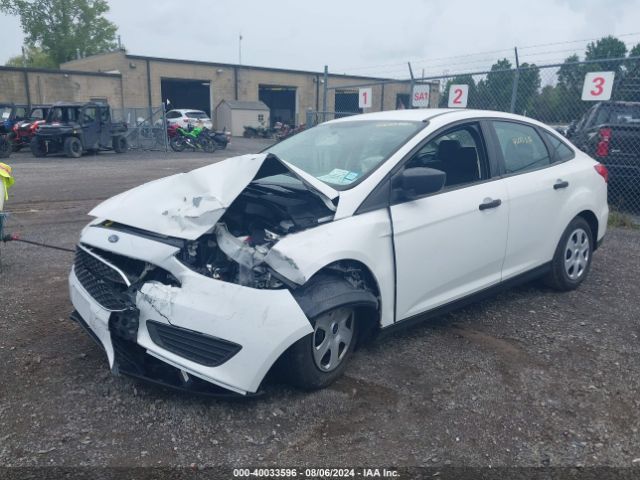 Photo 1 VIN: 1FADP3E26HL261903 - FORD FOCUS 