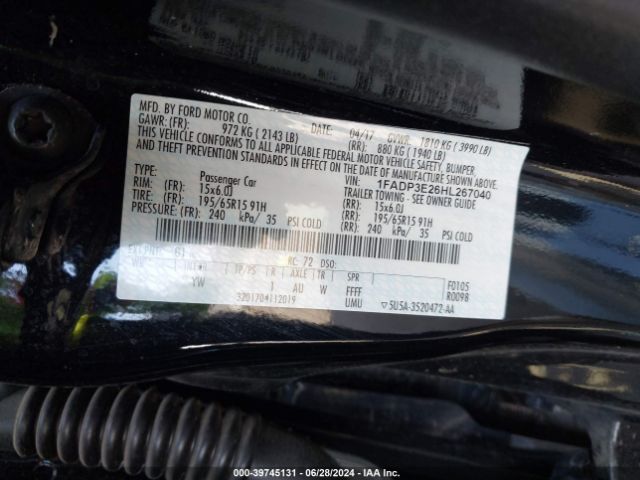 Photo 8 VIN: 1FADP3E26HL267040 - FORD FOCUS 