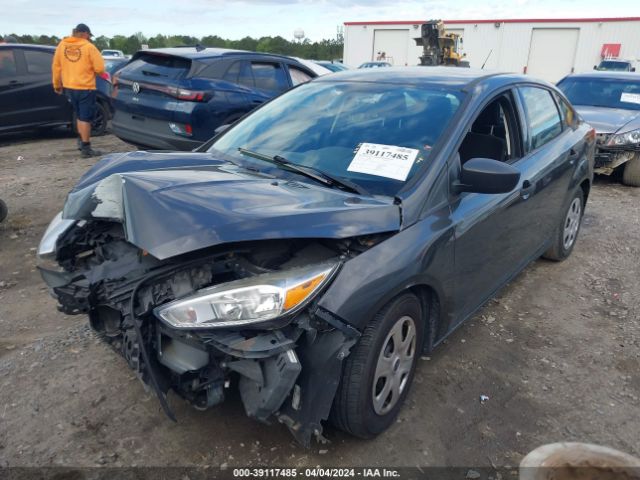 Photo 1 VIN: 1FADP3E26HL333165 - FORD FOCUS 