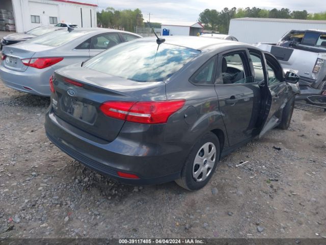 Photo 3 VIN: 1FADP3E26HL333165 - FORD FOCUS 