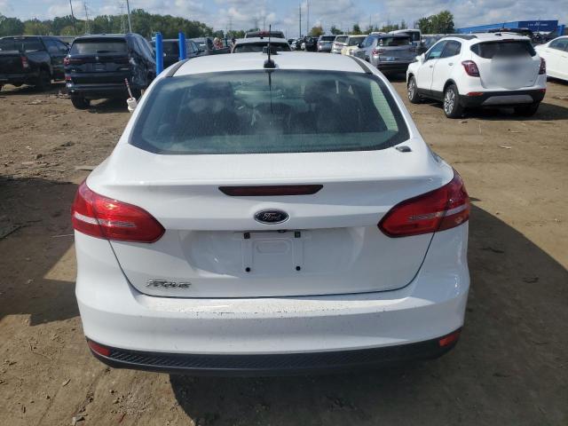 Photo 5 VIN: 1FADP3E26HL344795 - FORD FOCUS S 