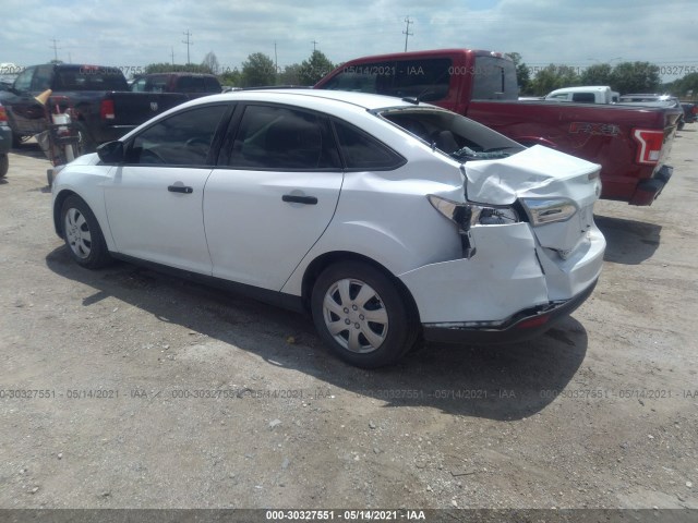 Photo 2 VIN: 1FADP3E26JL210701 - FORD FOCUS 