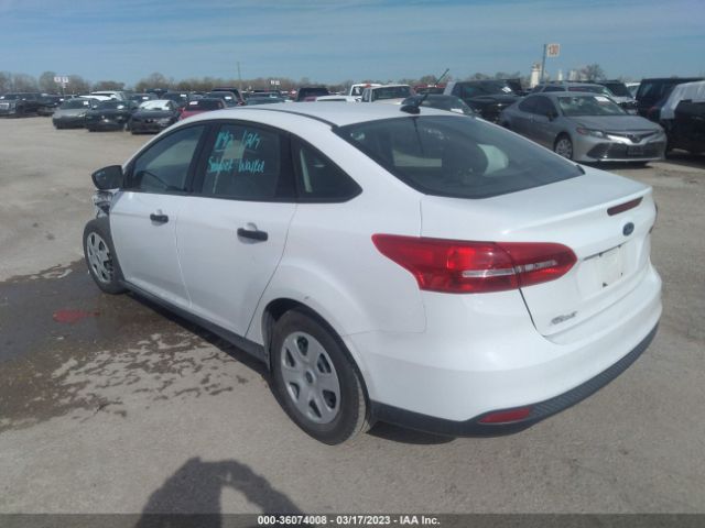 Photo 2 VIN: 1FADP3E26JL247005 - FORD FOCUS 