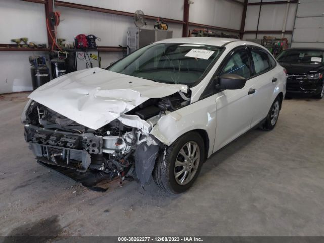 Photo 1 VIN: 1FADP3E26JL276729 - FORD FOCUS 