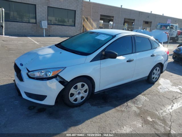 Photo 1 VIN: 1FADP3E26JL291215 - FORD FOCUS 