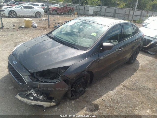 Photo 1 VIN: 1FADP3E26JL293031 - FORD FOCUS 