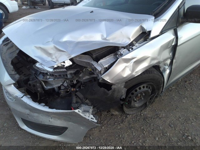 Photo 5 VIN: 1FADP3E26JL293451 - FORD FOCUS 