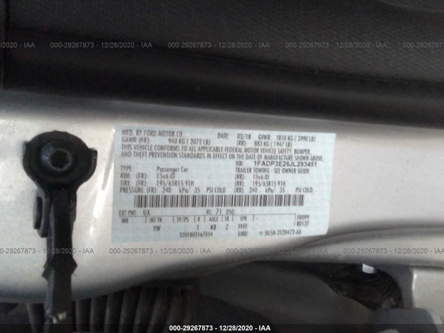 Photo 8 VIN: 1FADP3E26JL293451 - FORD FOCUS 