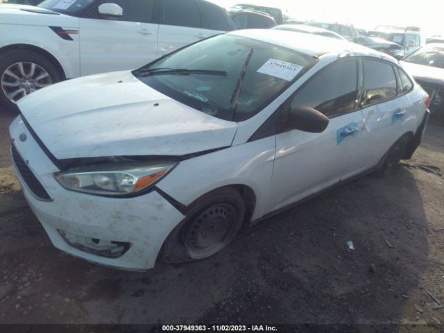 Photo 1 VIN: 1FADP3E27FL255380 - FORD FOCUS 