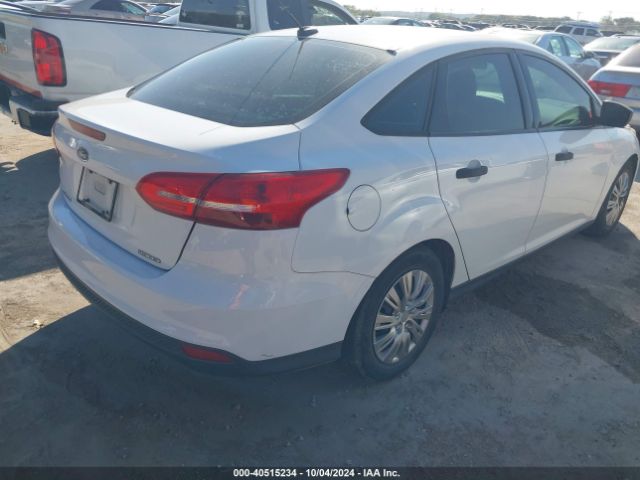 Photo 3 VIN: 1FADP3E27FL354295 - FORD FOCUS 