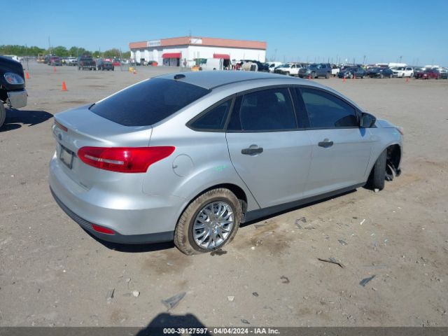 Photo 3 VIN: 1FADP3E27GL266221 - FORD FOCUS 