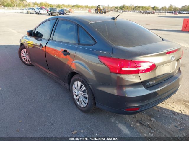 Photo 2 VIN: 1FADP3E27GL296657 - FORD FOCUS 