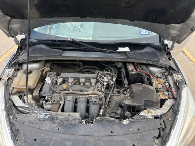 Photo 6 VIN: 1FADP3E27GL404422 - FORD FOCUS 