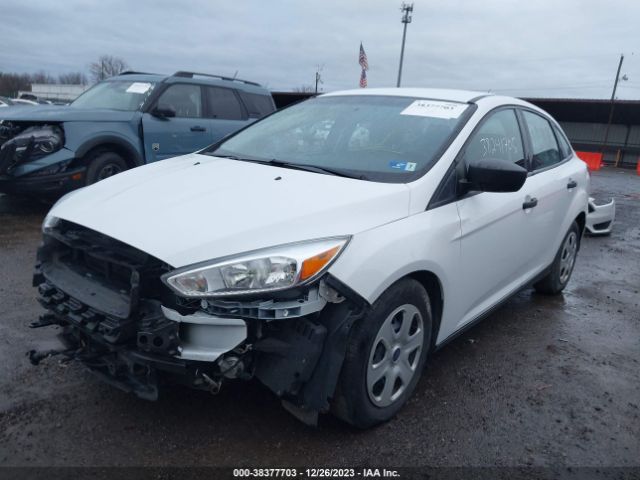 Photo 1 VIN: 1FADP3E27HL298913 - FORD FOCUS 