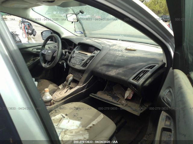 Photo 4 VIN: 1FADP3E27HL328525 - FORD FOCUS 