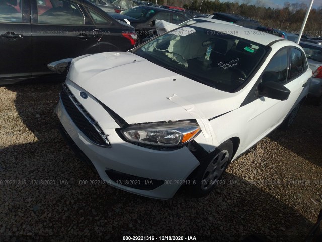 Photo 1 VIN: 1FADP3E27JL208844 - FORD FOCUS 