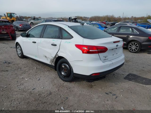 Photo 2 VIN: 1FADP3E27JL298657 - FORD FOCUS 