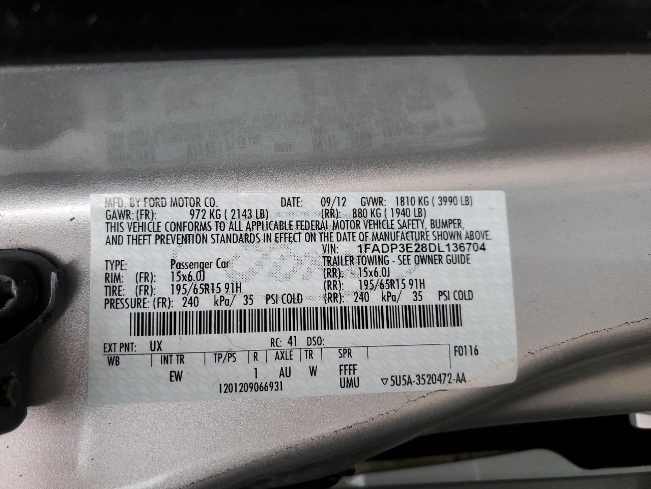 Photo 11 VIN: 1FADP3E28DL136704 - FORD FOCUS 