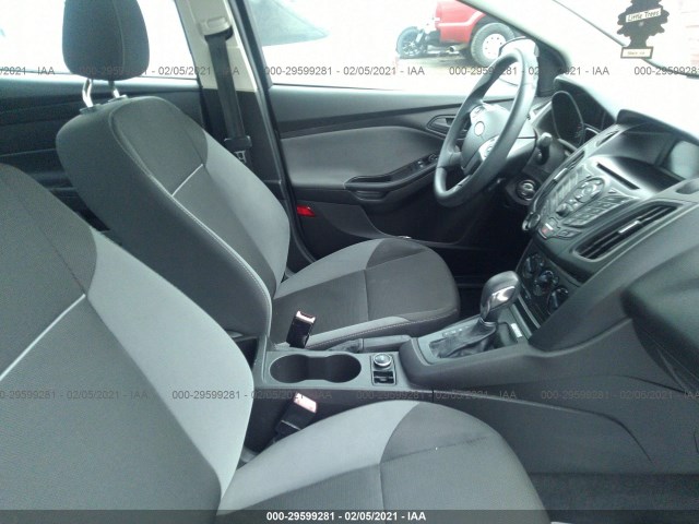 Photo 4 VIN: 1FADP3E28DL158119 - FORD FOCUS 