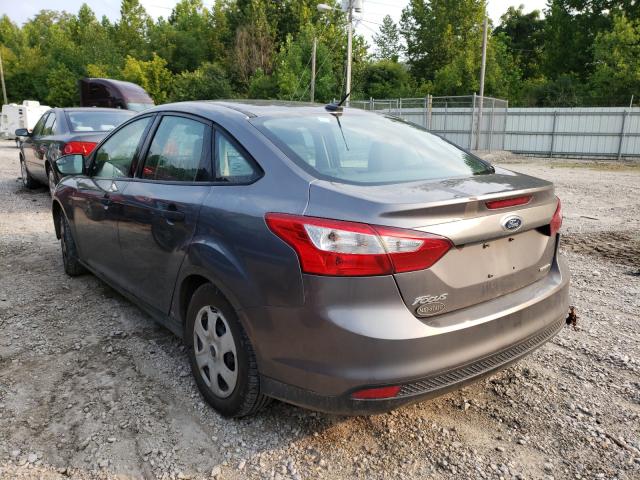 Photo 2 VIN: 1FADP3E28DL323537 - FORD FOCUS S 