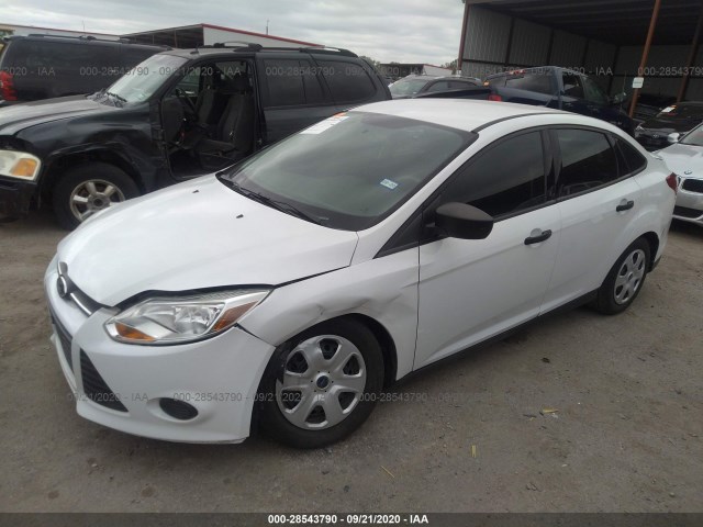 Photo 1 VIN: 1FADP3E28EL310952 - FORD FOCUS 