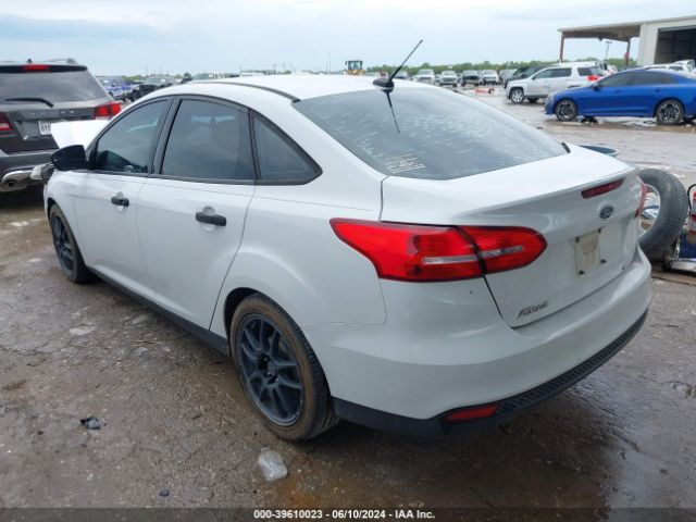 Photo 2 VIN: 1FADP3E28FL299856 - FORD FOCUS 