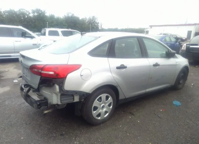 Photo 3 VIN: 1FADP3E28GL210742 - FORD FOCUS 