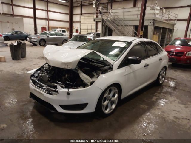 Photo 1 VIN: 1FADP3E28GL250433 - FORD FOCUS 