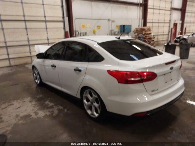 Photo 2 VIN: 1FADP3E28GL250433 - FORD FOCUS 