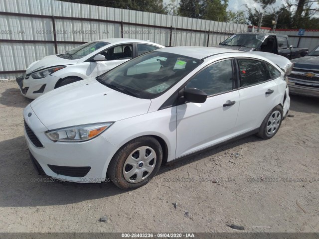 Photo 1 VIN: 1FADP3E28GL256913 - FORD FOCUS 