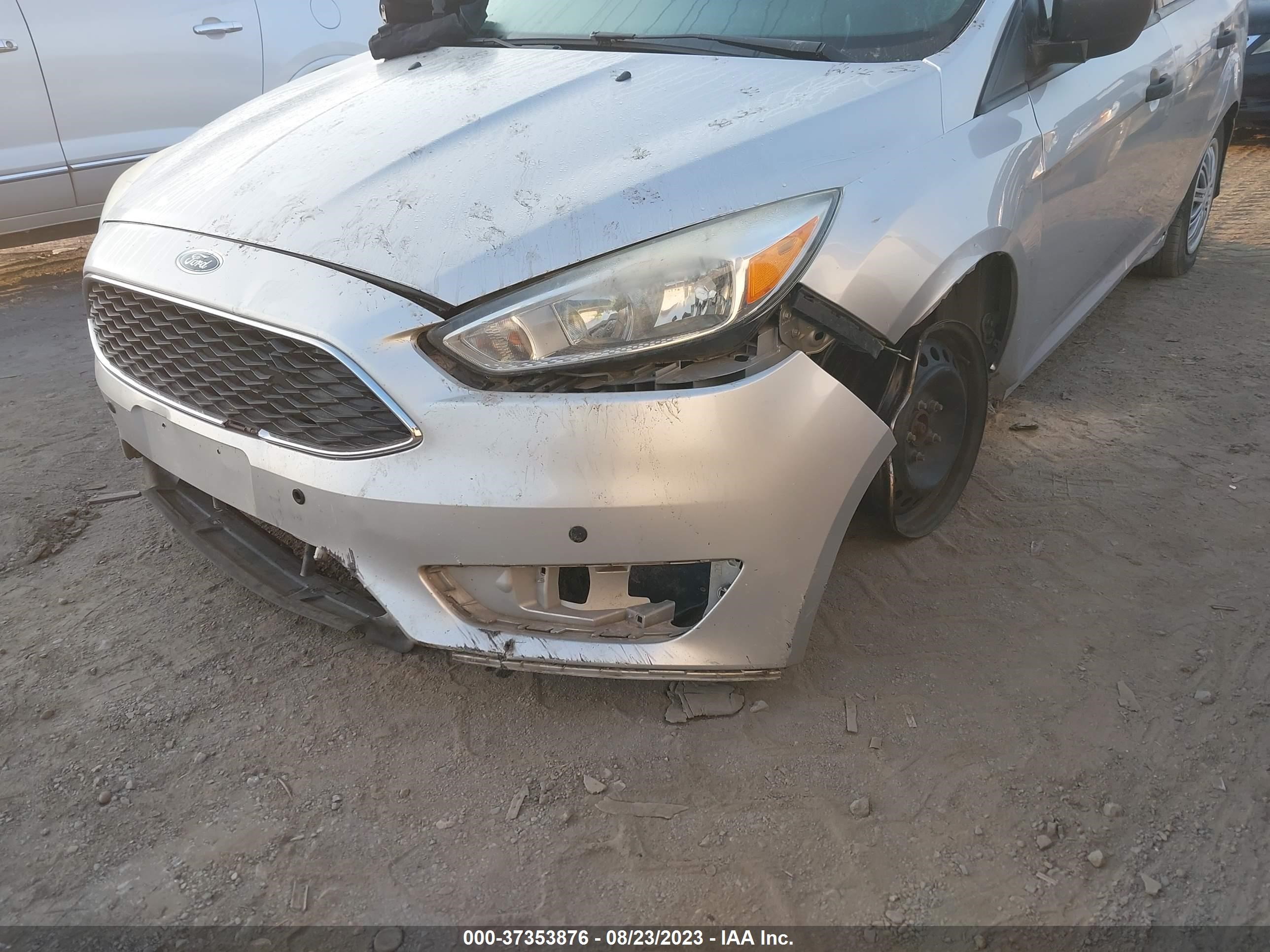 Photo 5 VIN: 1FADP3E28GL322361 - FORD FOCUS 