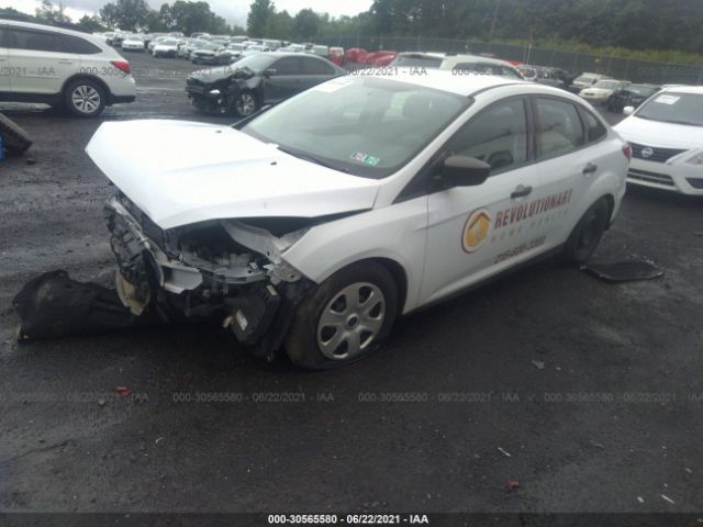 Photo 1 VIN: 1FADP3E28GL334929 - FORD FOCUS 