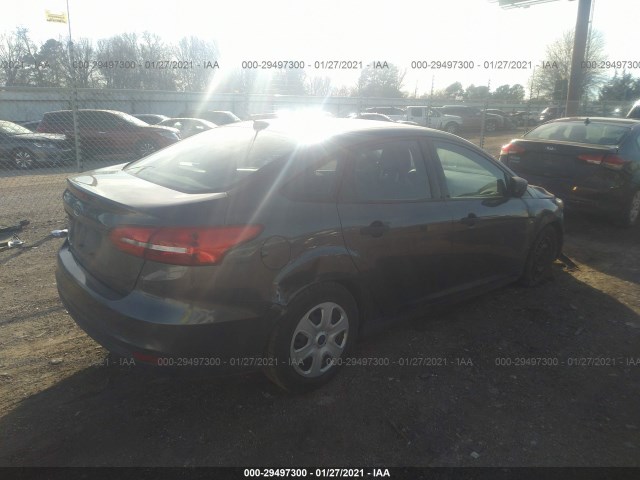 Photo 3 VIN: 1FADP3E28HL241619 - FORD FOCUS 