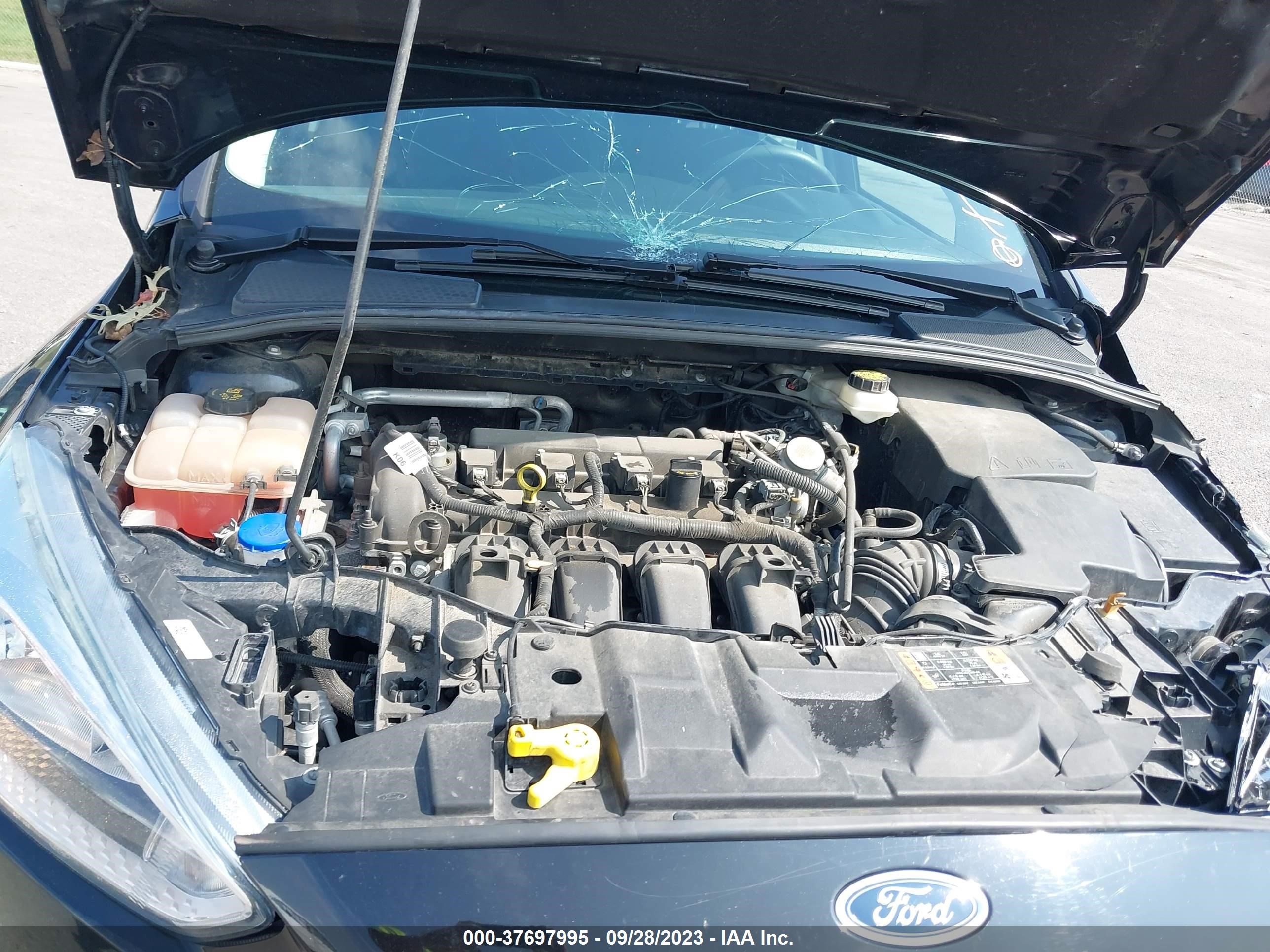 Photo 9 VIN: 1FADP3E28HL284230 - FORD FOCUS 